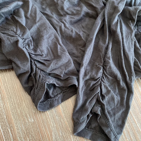 Max Studio ladies crossover top in black size Small - Picture 5 of 8